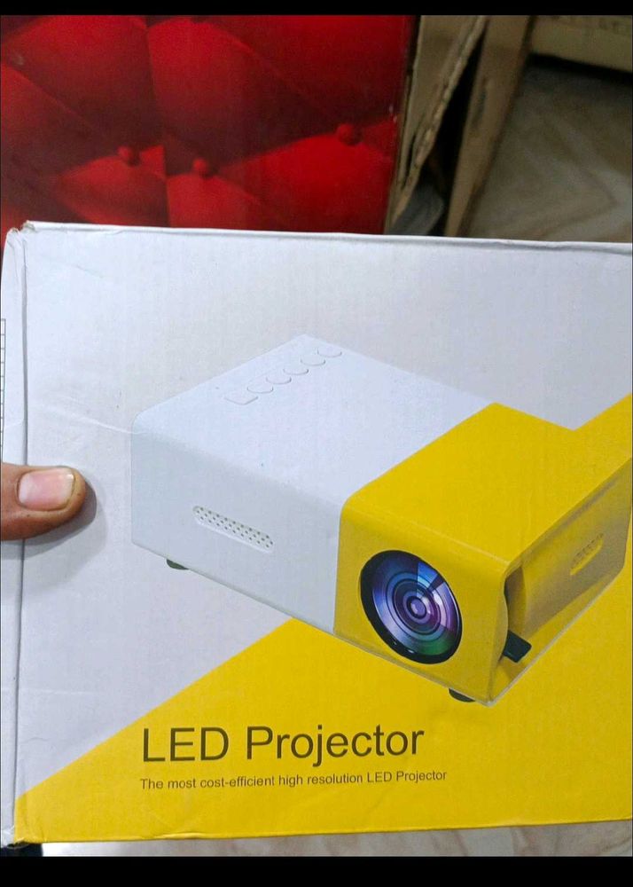 Brand New Mini Projector