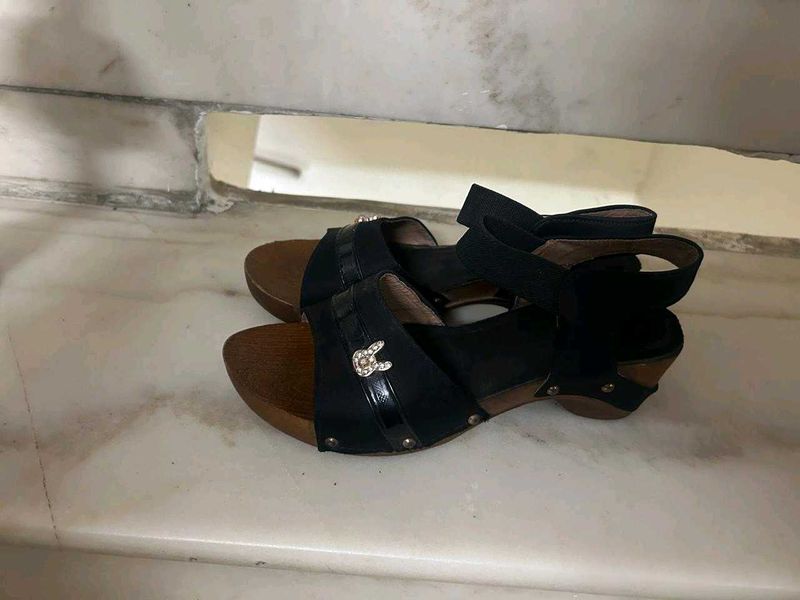 Black Clog Sandals