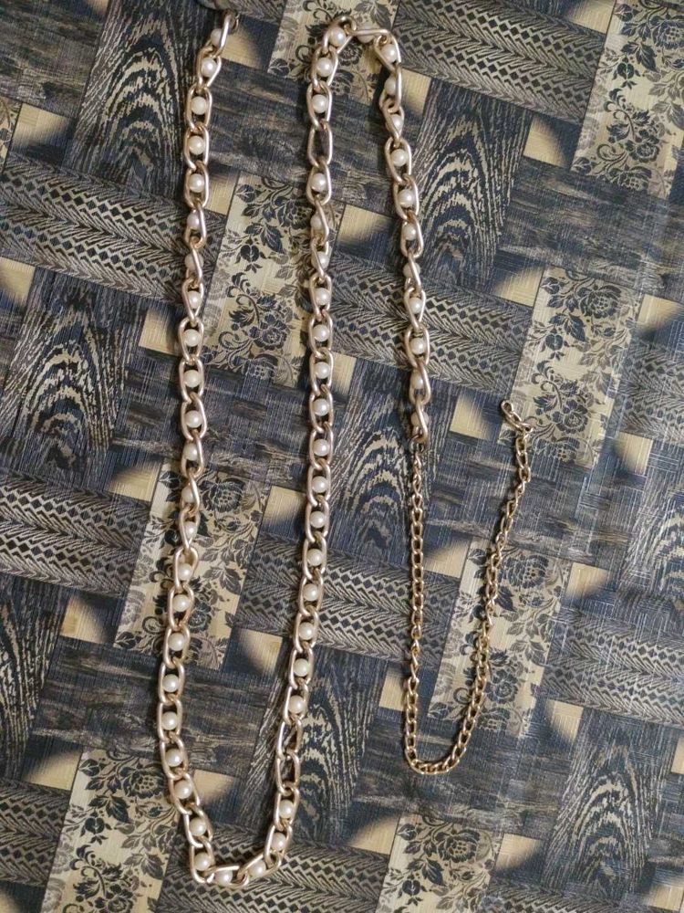 Pearl waist band
