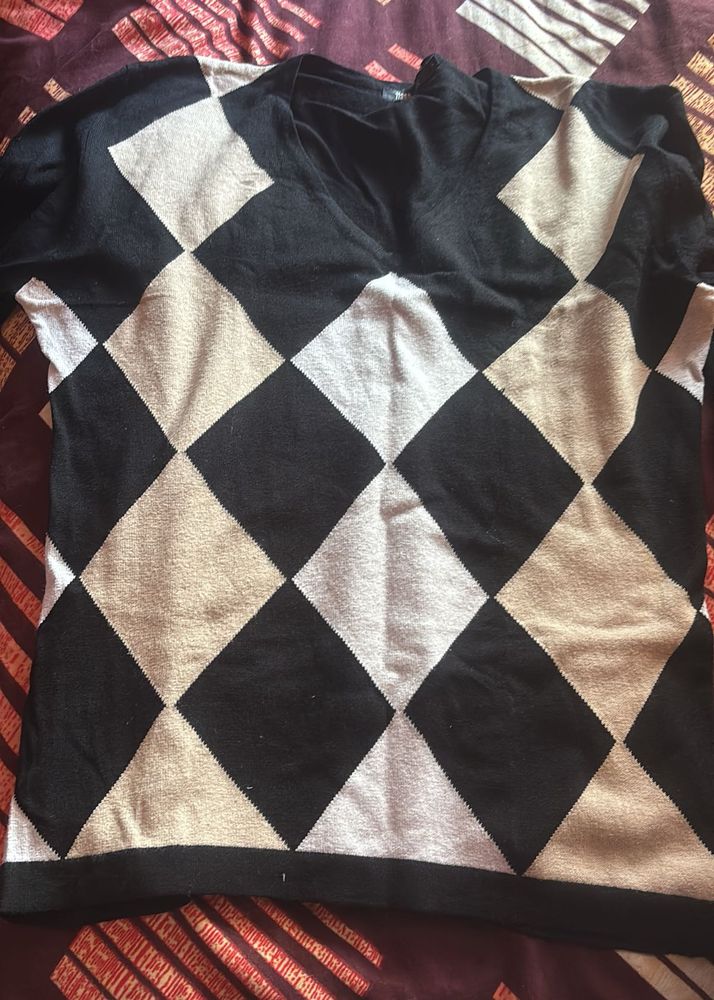 Argyle Pattern Top