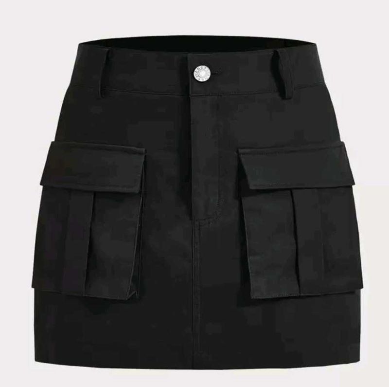 Black Utility Pocket Mini Skirt – &#34;LA CHIC PICK&#34; P