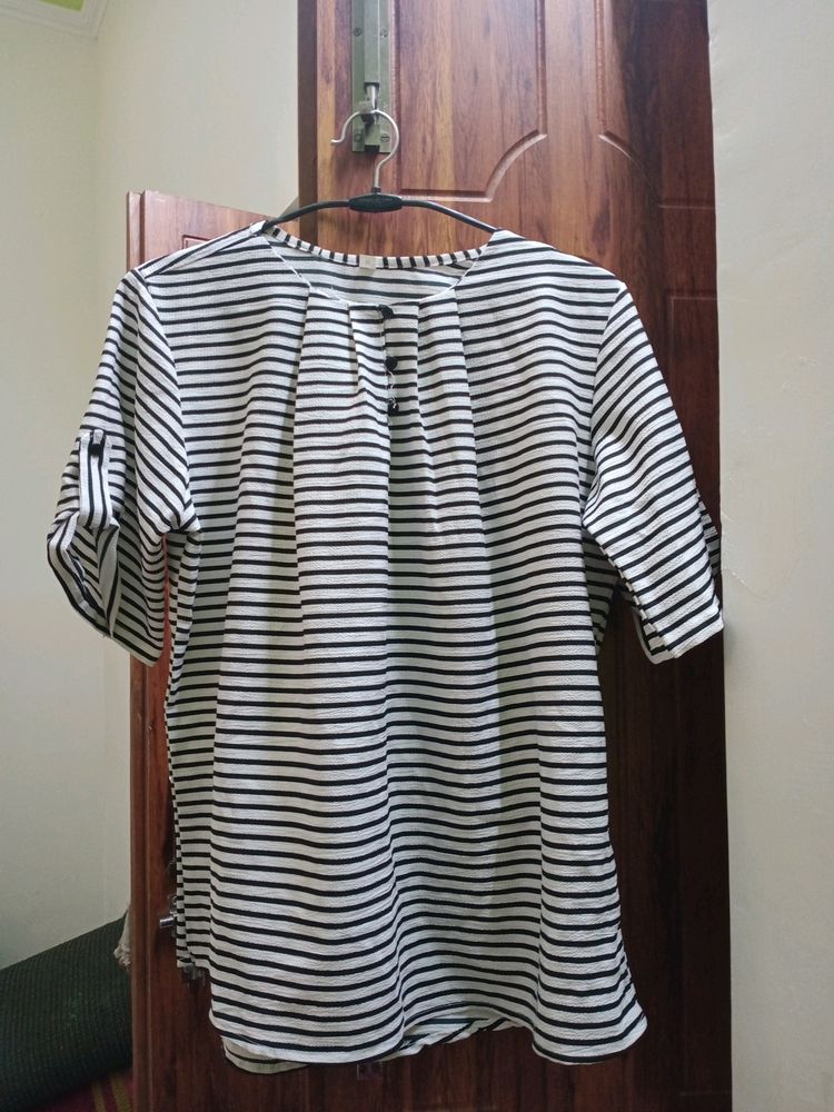New Top For Women