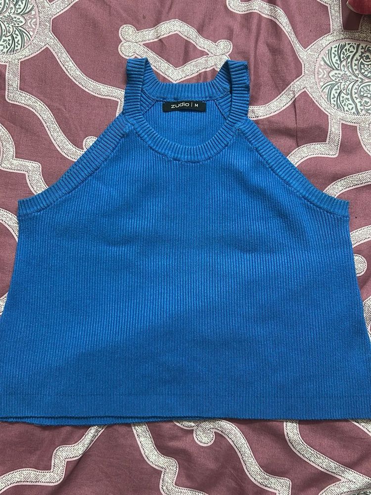 New Streatchable Causal Top
