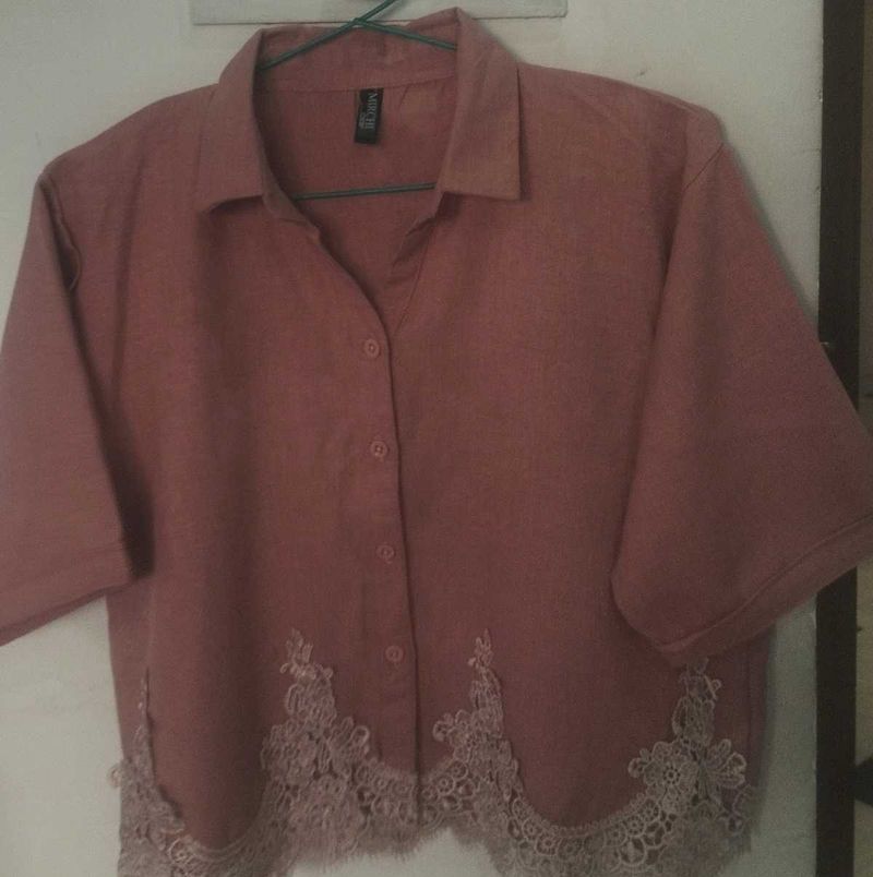 Blush Lace Trimmed Button-Up❤️