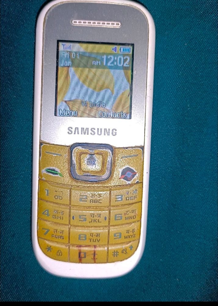 Samsung Keypad Mobile Phone