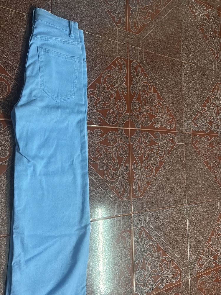 H&amp;m high waist jean (never used)