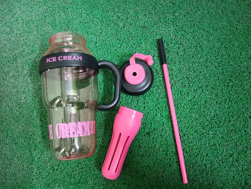 Unique Water Bottle  with Straw And Infuser