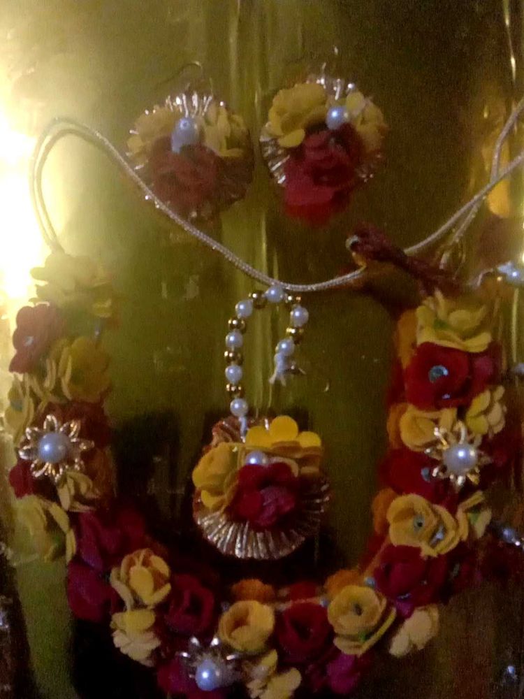 Haldi Set With mangteeka , Earnings And Necklace💛