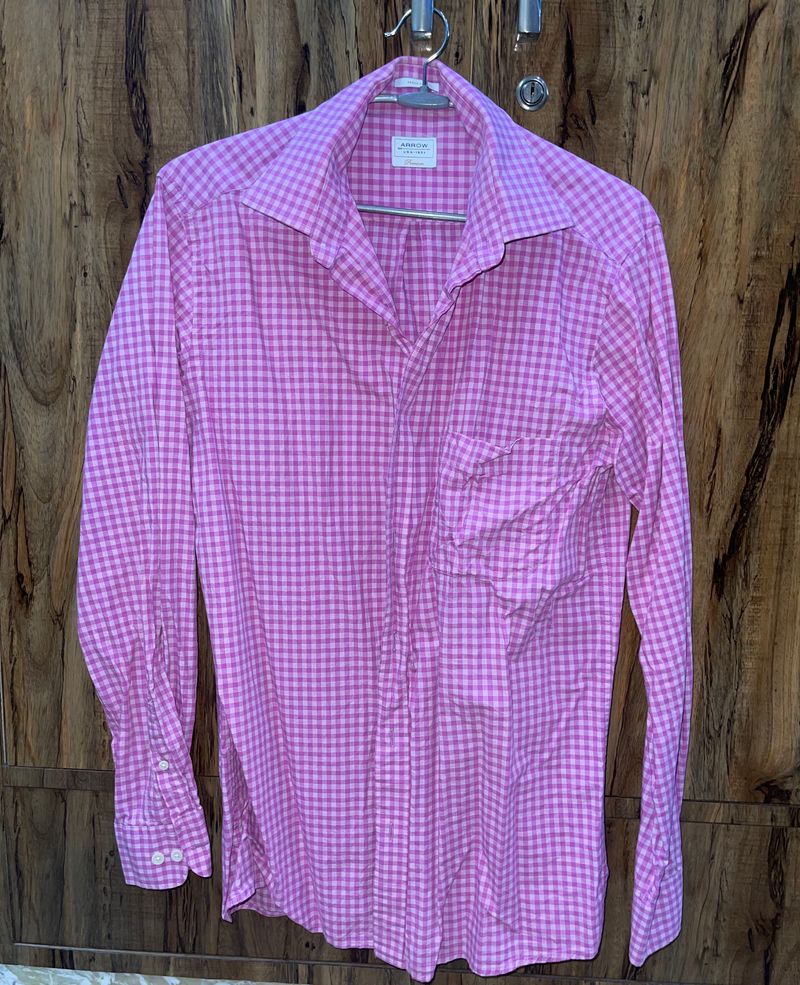 Arrow shirt Medium Size