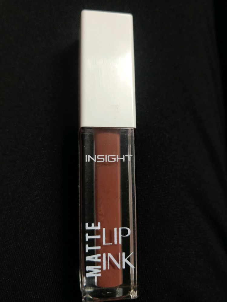 Insight Matte Lip Ink ( Shade- Boujee).