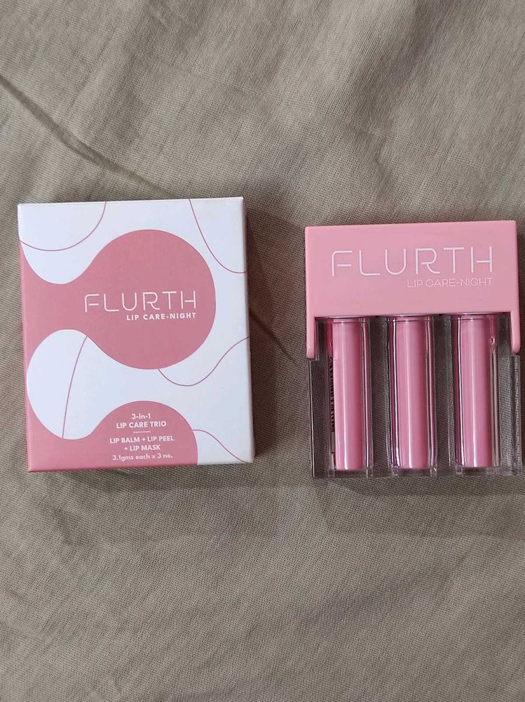 Flurth&#39;s Lip Balm+mask+ Peel Trio