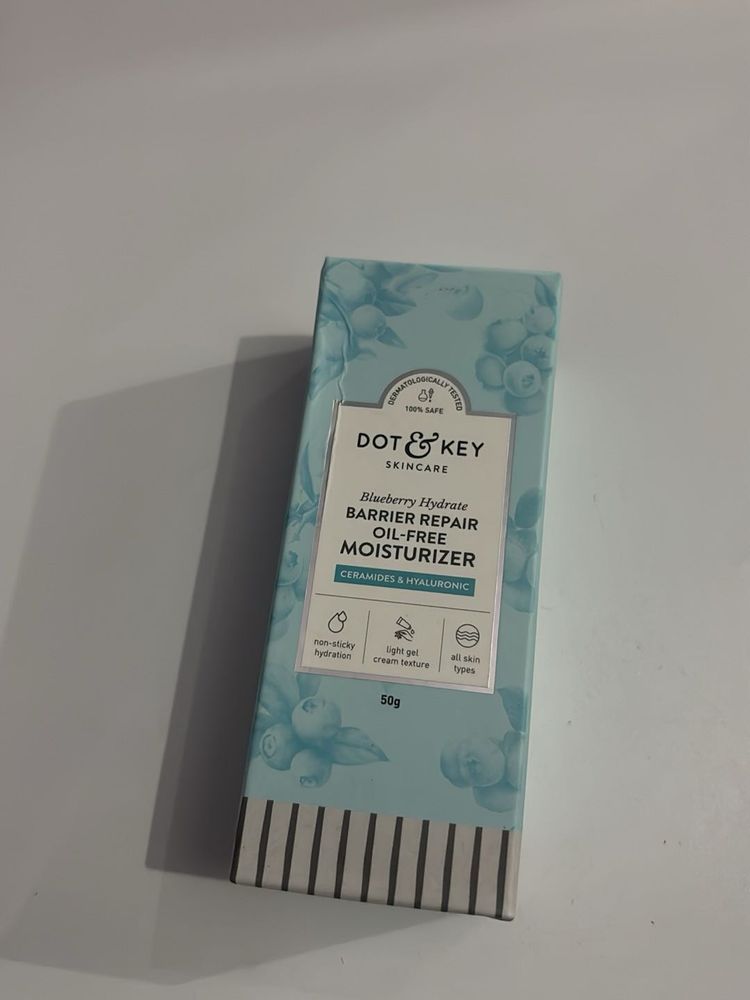 Dot &amp; Key Blueberry Moisturizer