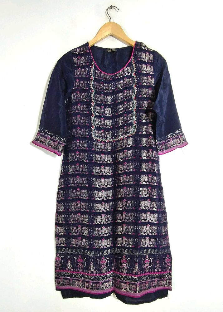 Navy Blue Floral Print Kurta (Women&#39;s)