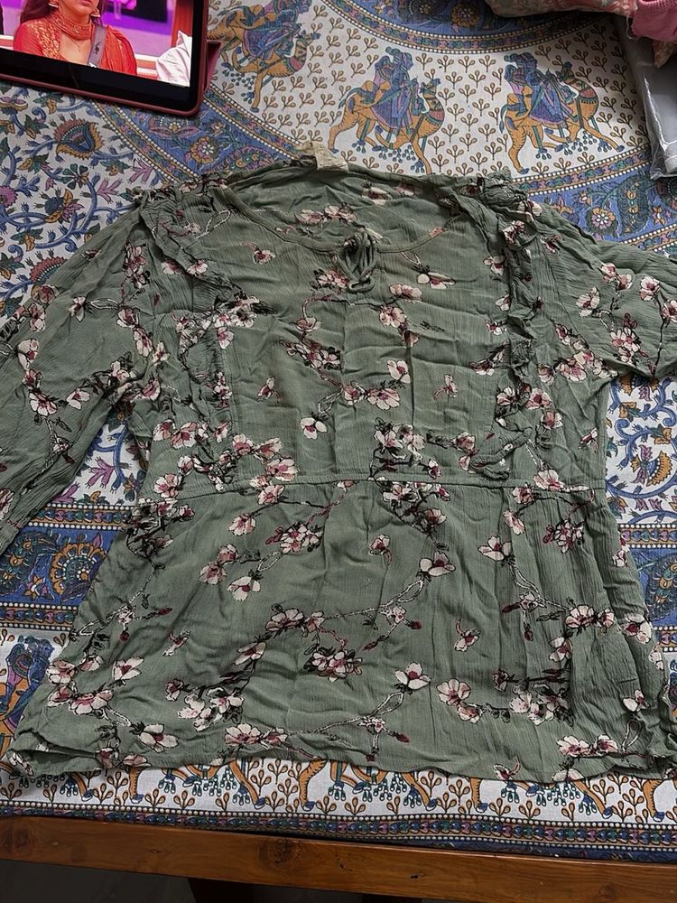 Floral Print Top