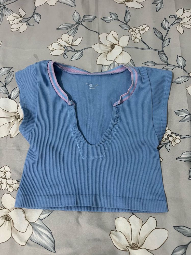 Cute Blue Ribbed Crop Top