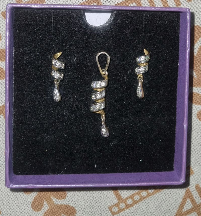Stylish Spiral Jewellery Set