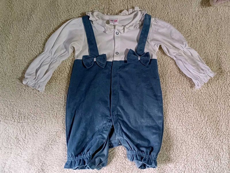 It&#39;s A Cute Front Open baby romper