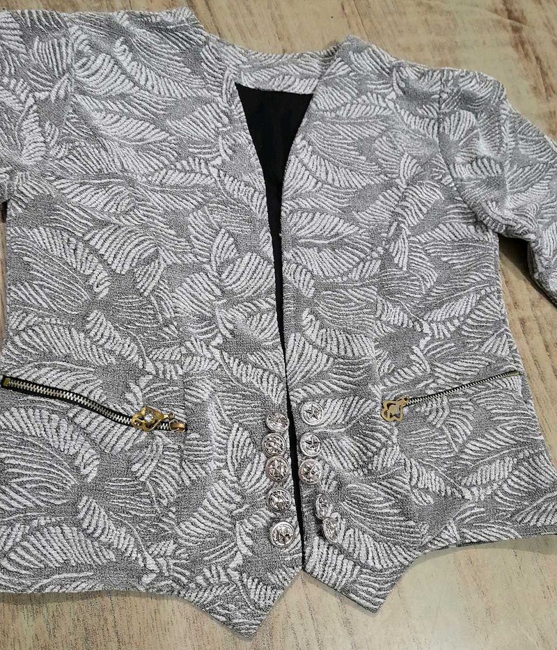Silver Leaf Pattern Blazer