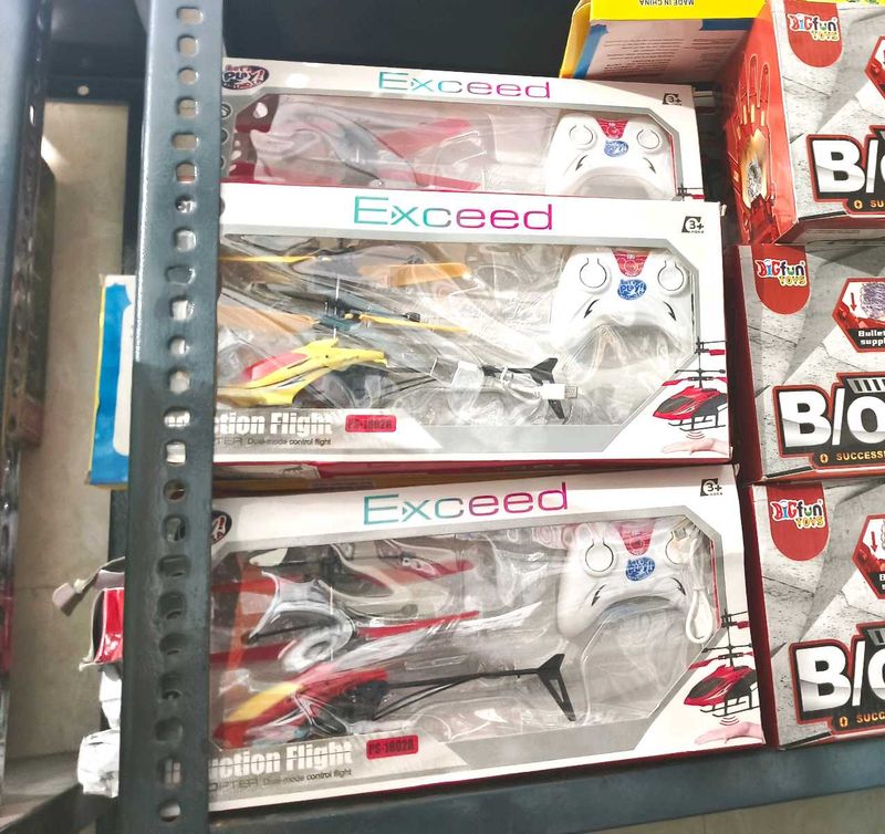 Remote Control Flying Helicopter with USB Chargeab