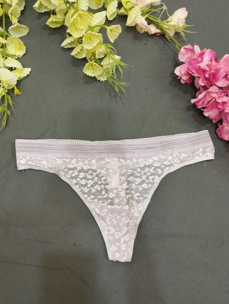 White Lace Thong💥