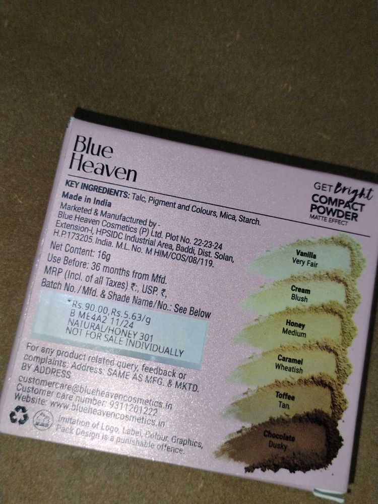 Blue Heaven Compact Powder