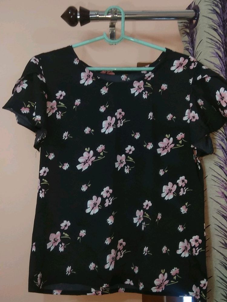 Black and Blue Top
