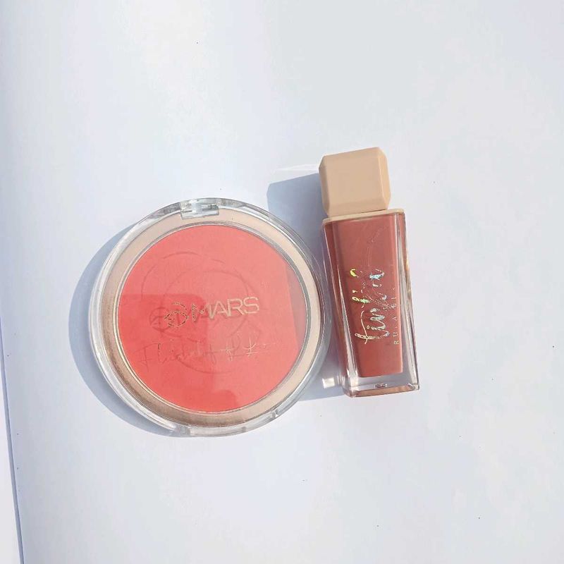 Liquid And Powder Blush Combo