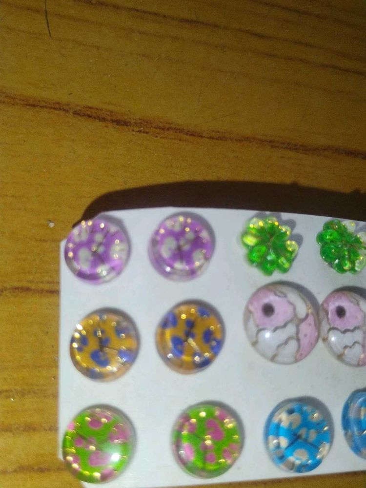 Stud Earrings Set