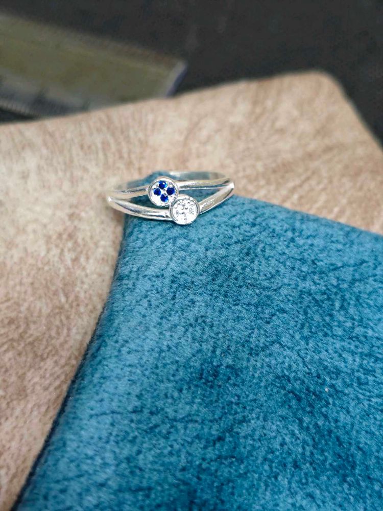 Pure Silver Ring in white and blue diamond