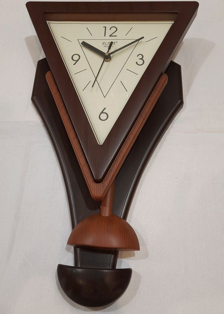 Wall Clock &amp; Decor ⏰️