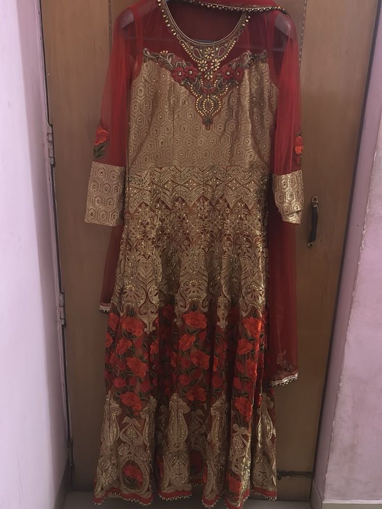 Elegant Gold &amp; Red Anarkali
