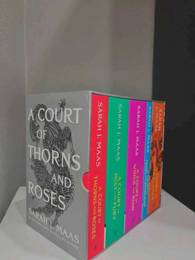 Court Of Thrones And Roses Book Set