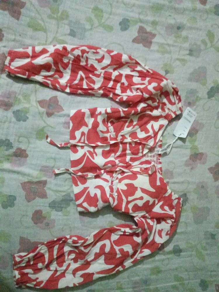 Red &amp; White Crop Top