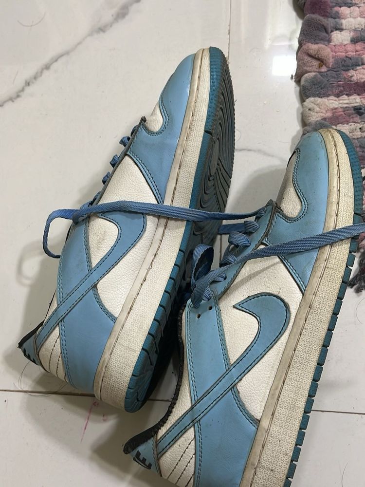 Nike Dunk Low - Blue &amp; White