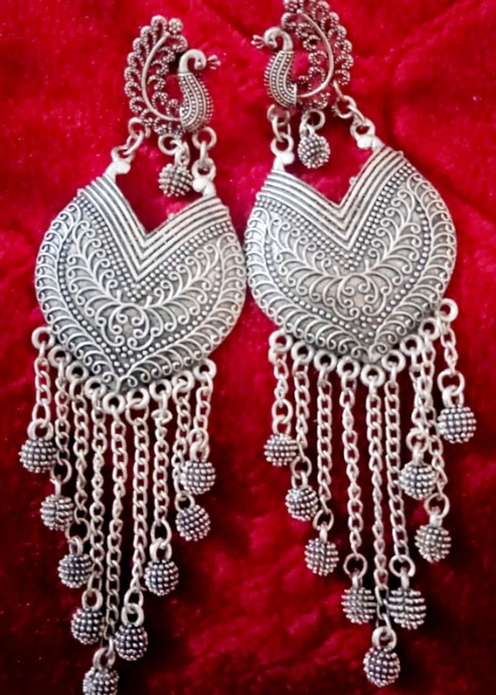 Elegant Peacock Design Earrings