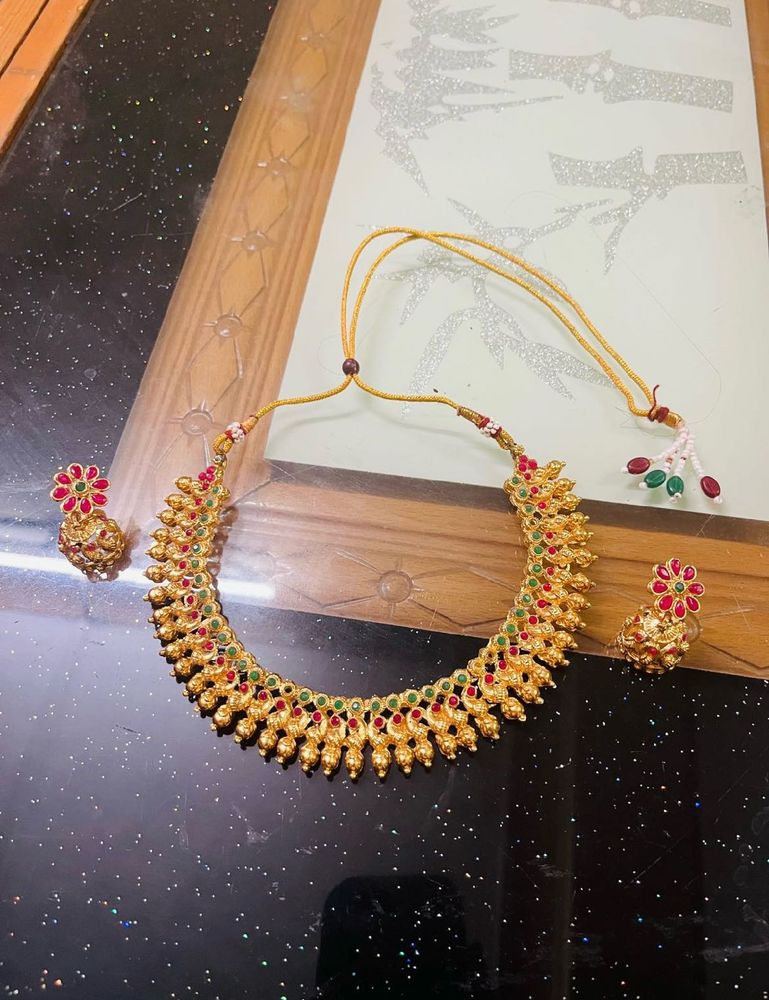 Golden Jewellery Set