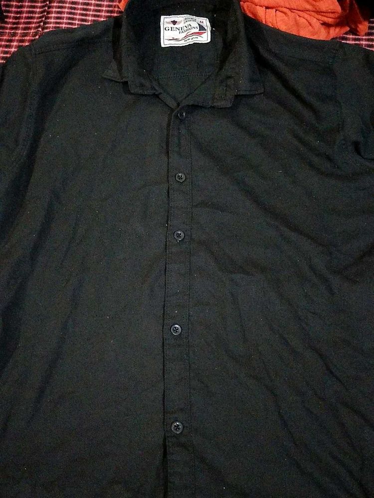Black shirt  (M SIZE)
