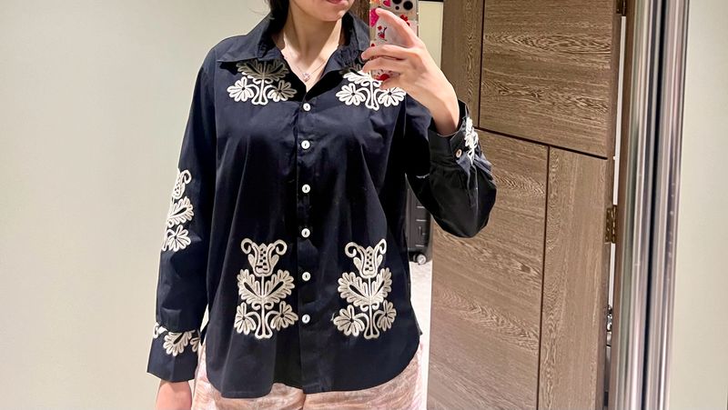 Black Shirt With Embroidery