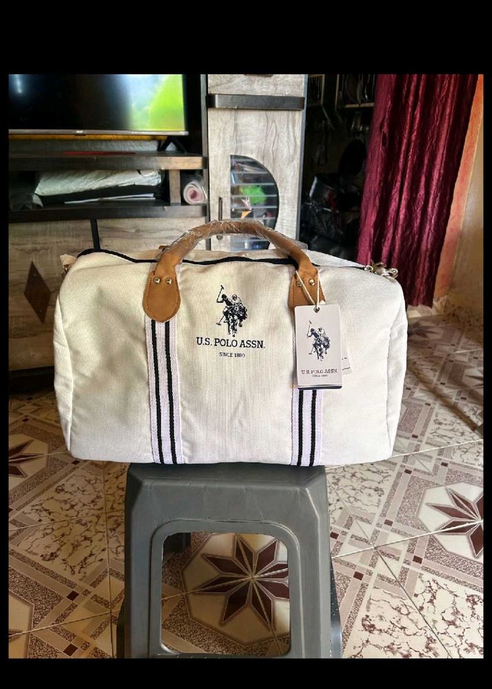 U S POLO DUFFLE BAG