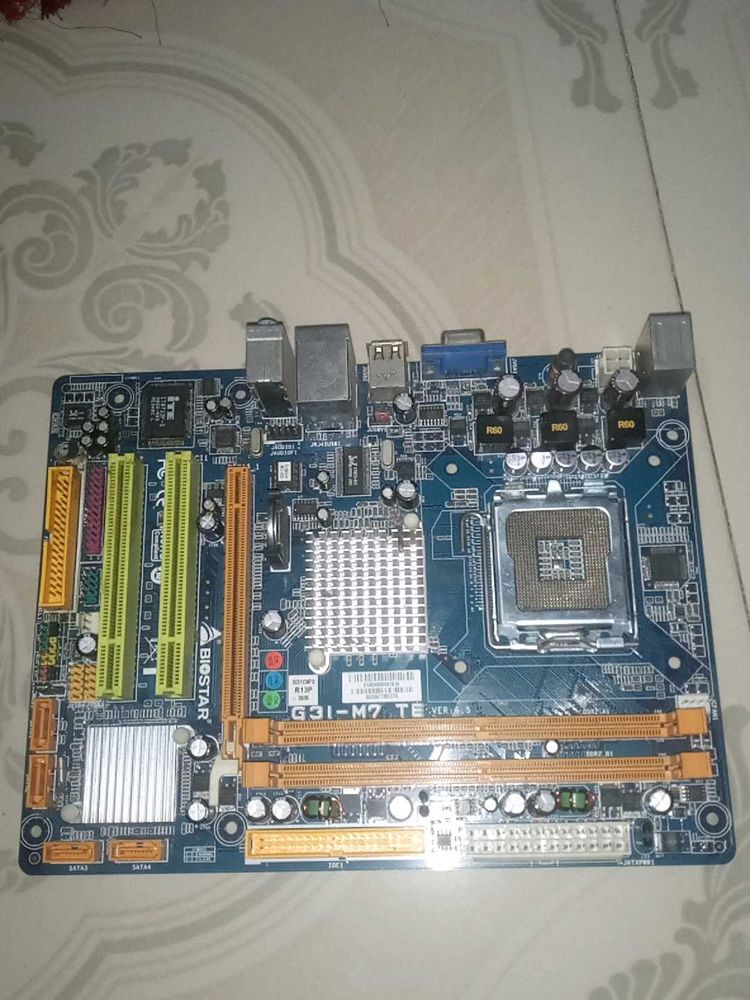 Biostar G31-M7 TE Motherboard
