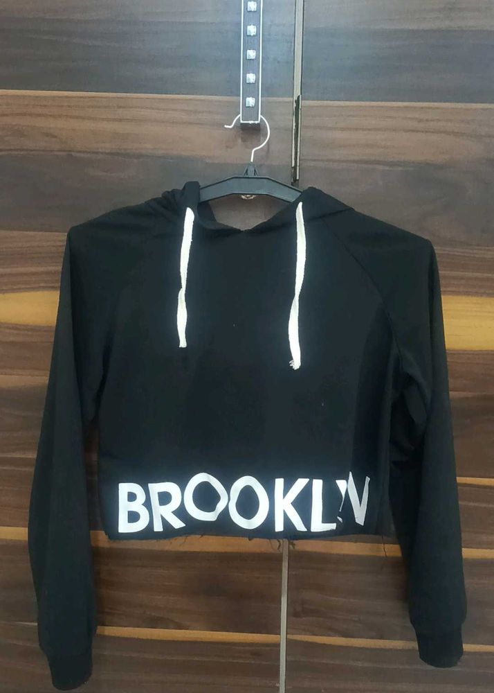 Black Brooklyn Crop Top Hoodie