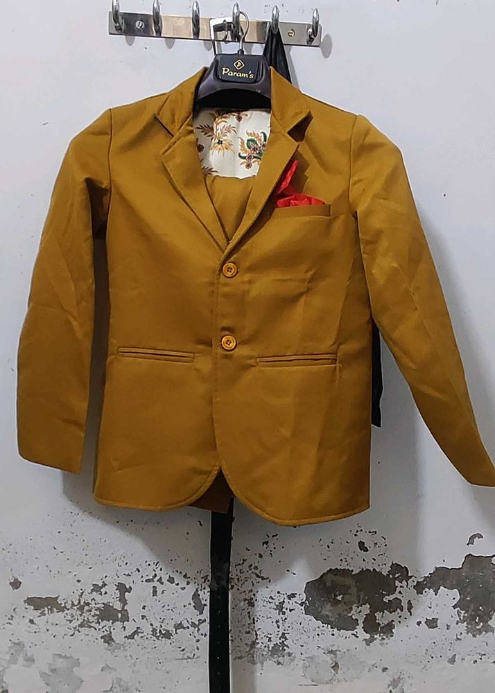 Boys Formal Suit yellow 12_13 years boy ki Leye
