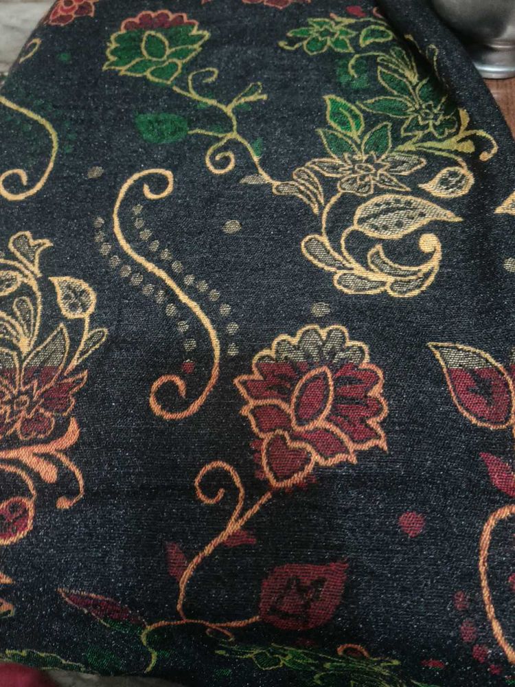 Floral Pattern Shawl for winter ☃️❄️