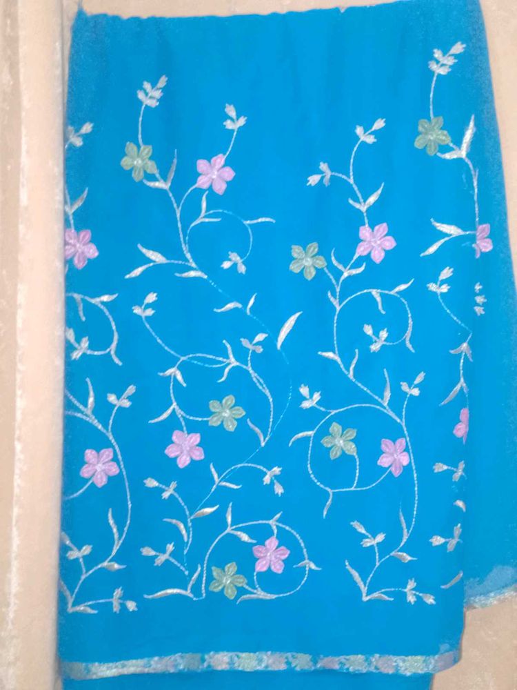 Floral Embroidered Blue Saree❤️
