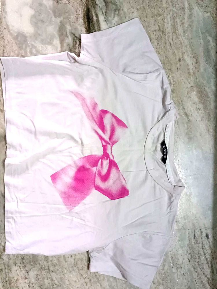 Cute White Tee w/ Pink Bow