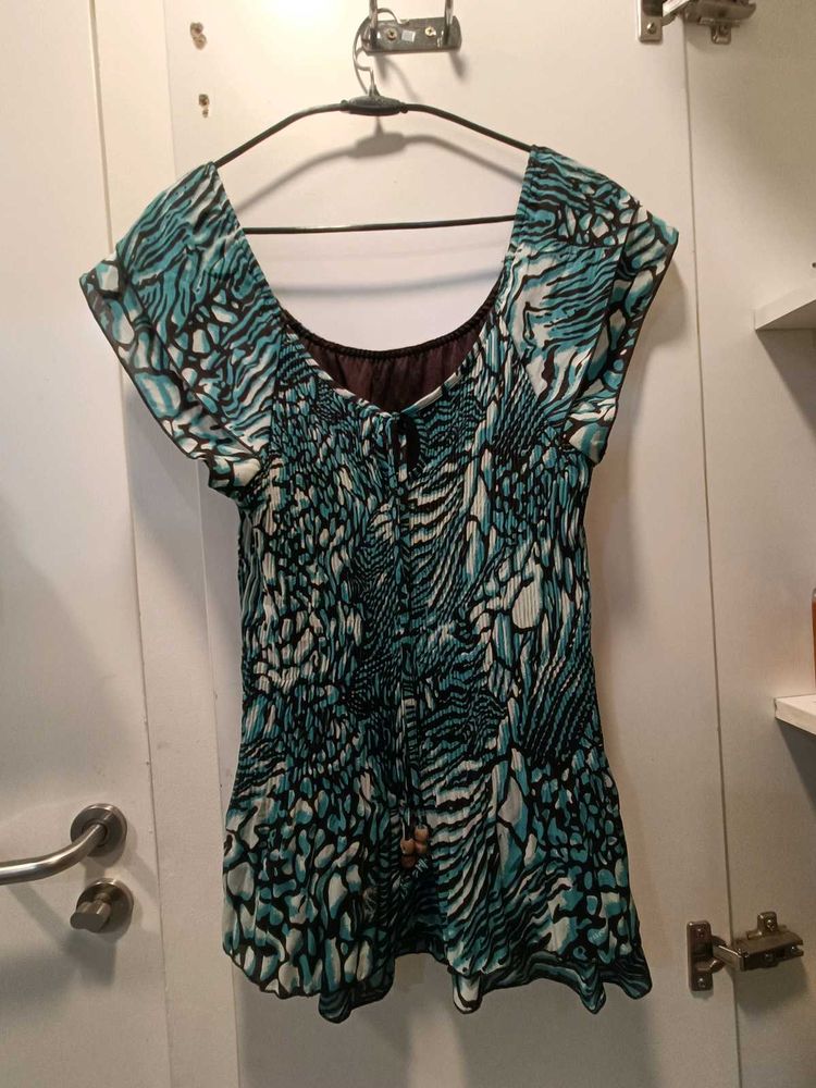 Patterned Teal Top