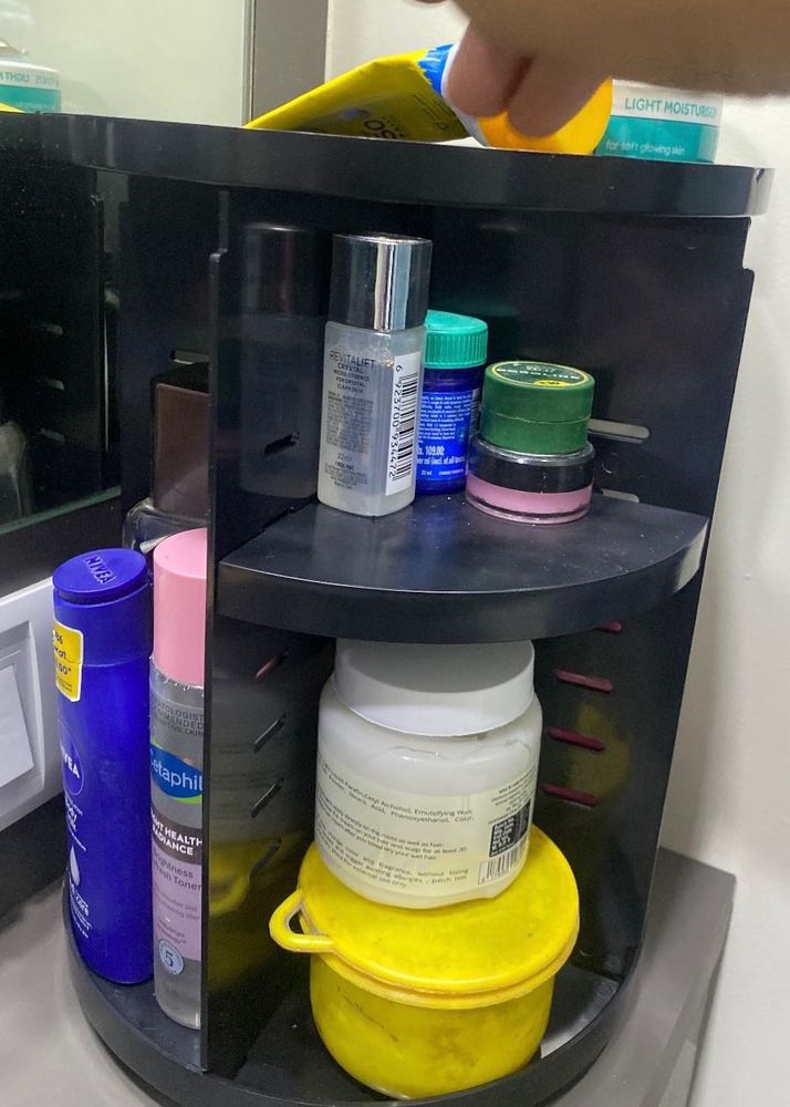 Rotating Organizer For Cosmetics