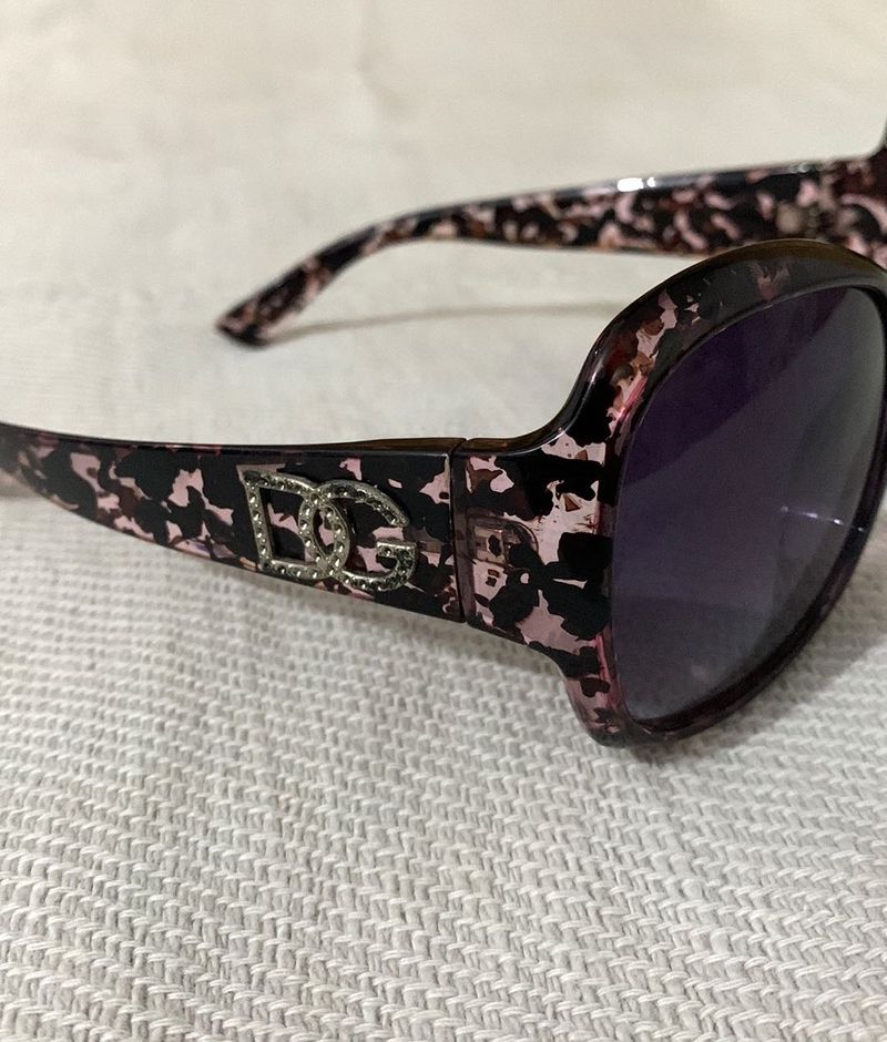 DG Shades