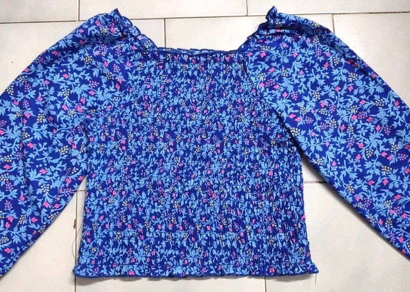 Floral Print Smocked Top💕