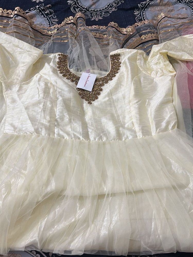 Elegant Off-White Dress